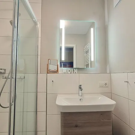Apartment 344, Seepark